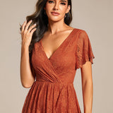 ever ELISE|Robe de soirée en dentelle plissée à manches courtes et col en V