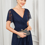 ever ELISE|Robe de soirée en dentelle plissée à manches courtes et col en V