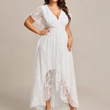 ever ELISE|Robe de soirée en dentelle plissée à manches courtes et col en V