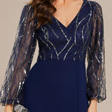Robe de soirée trapèze en mousseline de soie transparente à paillettes manches longues fente haute