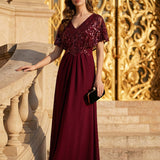 ever KIRA|Robe de soirée formelle à col en V avec manches cape et détails en sequins