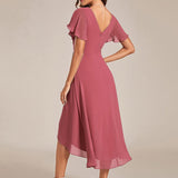ever FAYE|Robe d'invitée de mariage chic à avec col en V et à manches courtes