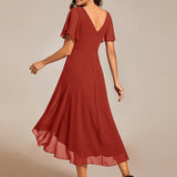 ever FAYE|Robe d'invitée de mariage chic à avec col en V et à manches courtes