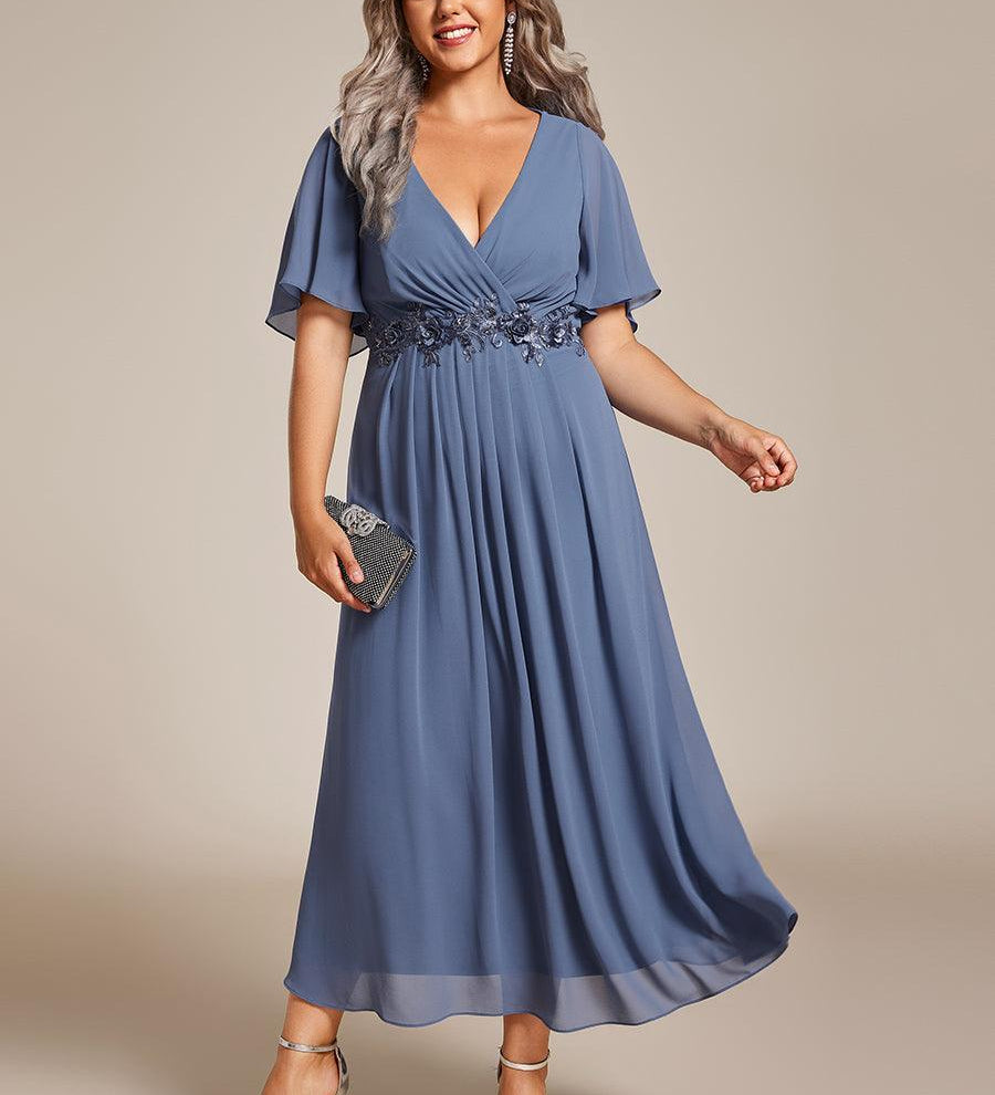 ever DAHLIA|Robe d'invité de mariage mi-longue en mousseline à col en V avec appliques à la taille