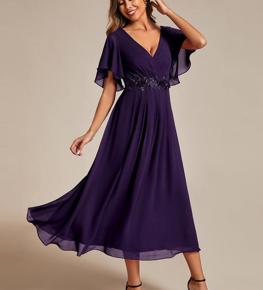 ever DAHLIA|Robe d'invité de mariage mi-longue en mousseline à col en V avec appliques à la taille