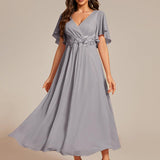 ever DAHLIA|Robe d'invité de mariage mi-longue en mousseline à col en V avec appliques à la taille