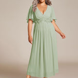 ever DAHLIA|Robe d'invité de mariage mi-longue en mousseline à col en V avec appliques à la taille