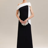 ever NOIR|Robe longue ajustée à encolure asymétrique débardée avec détail de noeud drapé en tissu extensible
