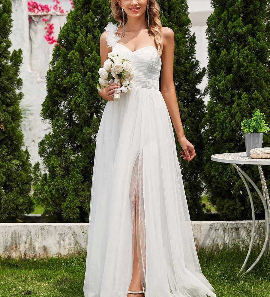 ever CLOE|Robe de soirée asymétrique en tulle à appliqués et fente haute