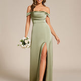 Robe de soirée longue en satin à épaules dénudées et manches courtes