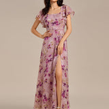 Robe de soirée à manches volantées et col carré