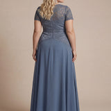 Robe longue à encolure ronde à manches courtes en sequins coupe évasée