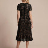 Robe midi sirène à volants en sequins à manches courtes