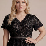 Robe en tulle A-line longueur thé à manches courtes décolleté en V avec sequins