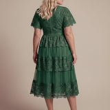 Robe en tulle A-line longueur thé à manches courtes décolleté en V avec sequins