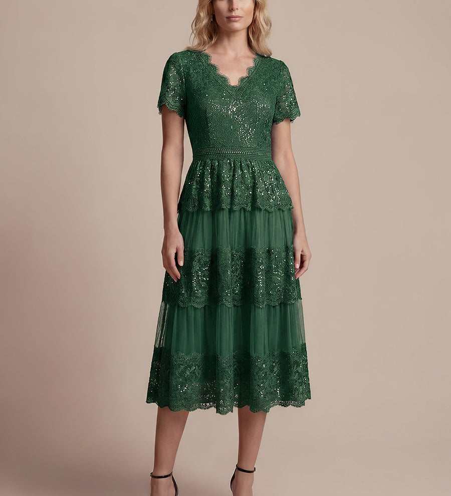 Robe en tulle A-line longueur thé à manches courtes décolleté en V avec sequins