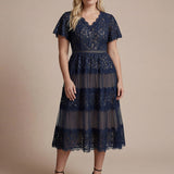 Robe en tulle A-line longueur thé à manches courtes décolleté en V avec sequins