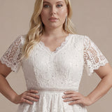 Robe en tulle A-line longueur thé à manches courtes décolleté en V avec sequins