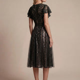 Robe midi évasée en tulle avec manches courtes décolleté en V et volants