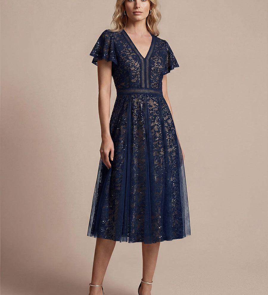 Robe midi évasée en tulle avec manches courtes décolleté en V et volants