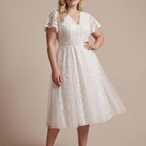 Robe midi évasée en tulle avec manches courtes décolleté en V et volants