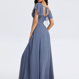 Robe de soirée à manches volantées et col carré